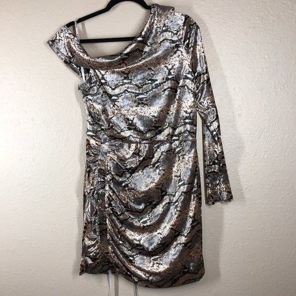 Lavish Alice Silvery Velvet Snake Print one-shoulder rouched mini dress - Picture 3 of 13